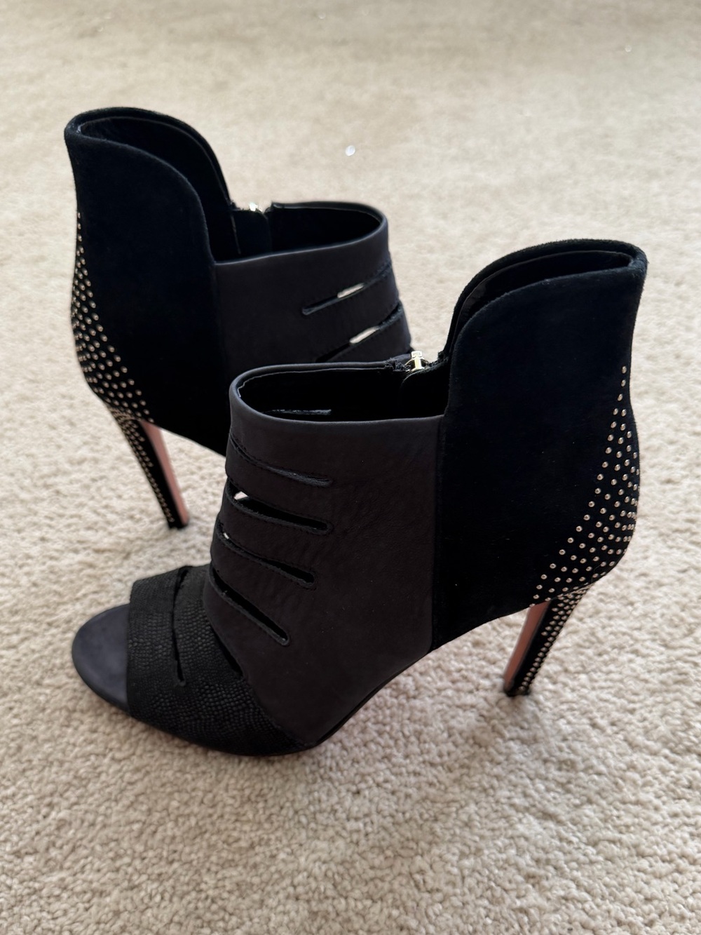 Rebecca Minkoff Reagan leather black peep-toe bootie’s boots size 9M